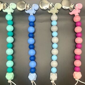 Dinosaur silicone Pacifier Clips - qty 1